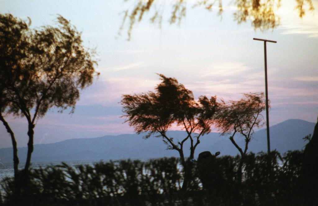 Lights out Before the&nbsp;Pause